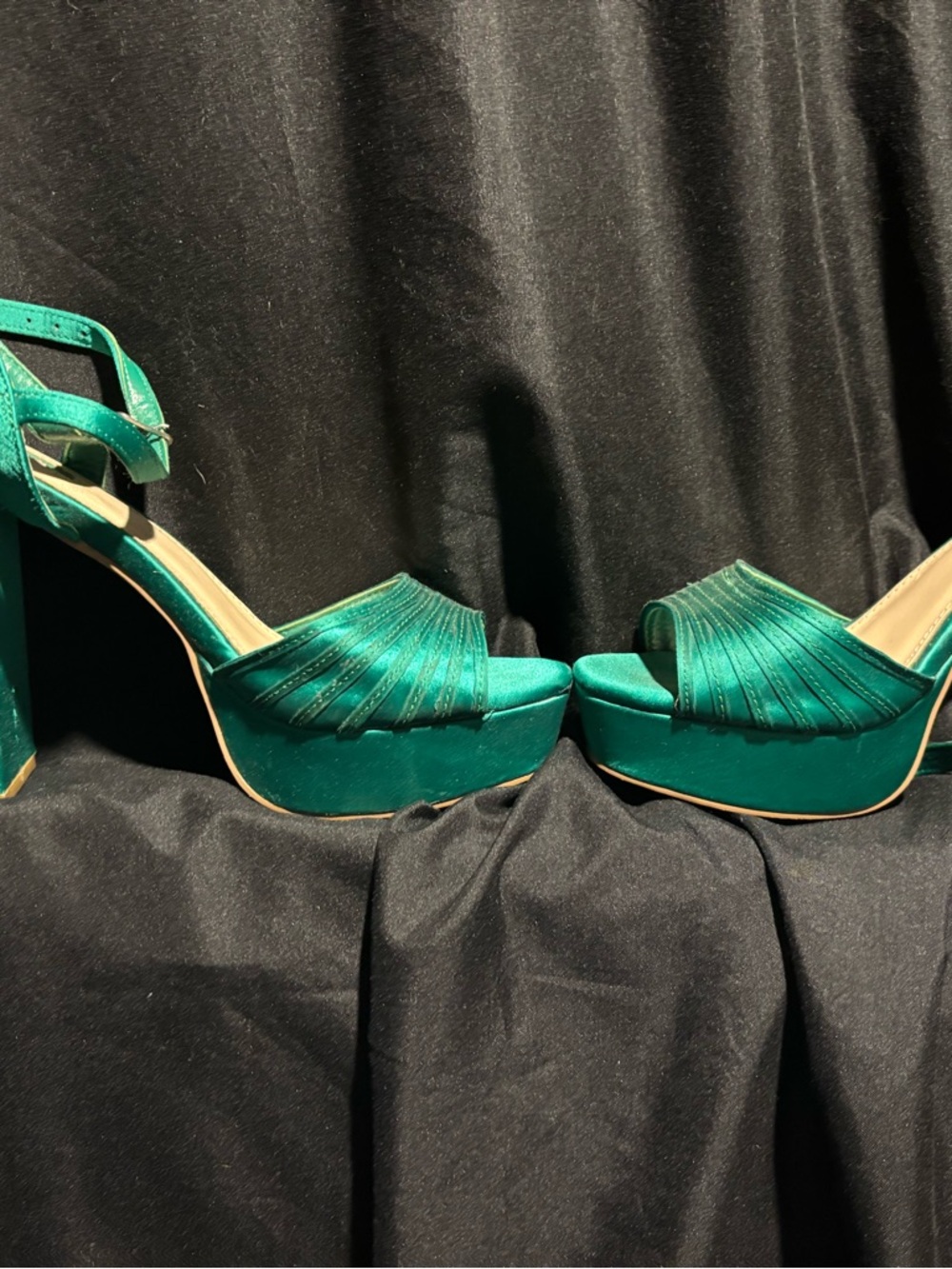 Emerald Green Platform Peep-Toe Heels